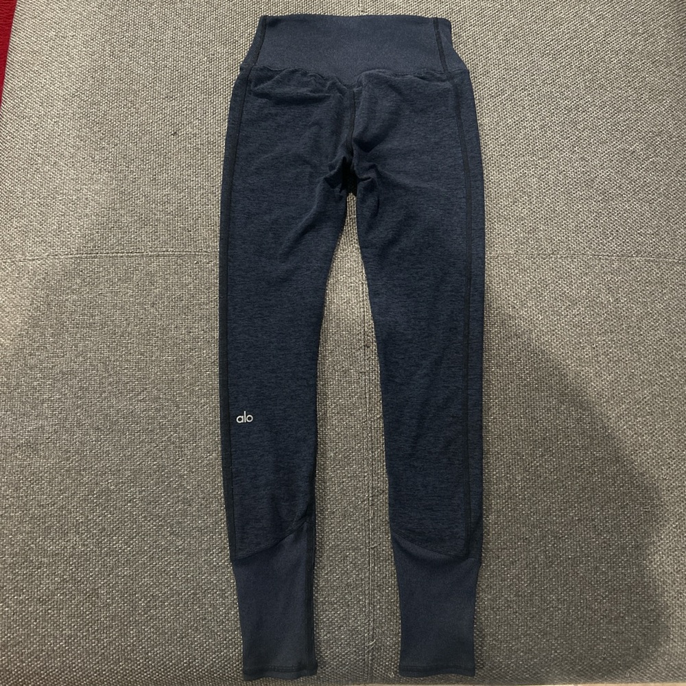 ALO Yoga 7/8 High Waisted Airlift Navy Leggings - Picture 2 of 7